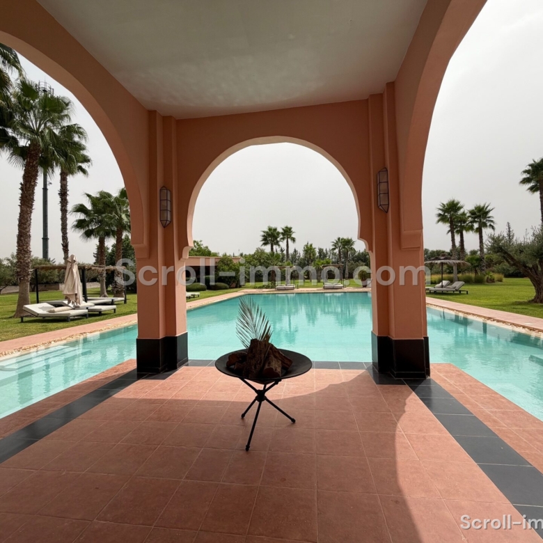 Villa de luxe – 2000m² à Route de l’Ourika