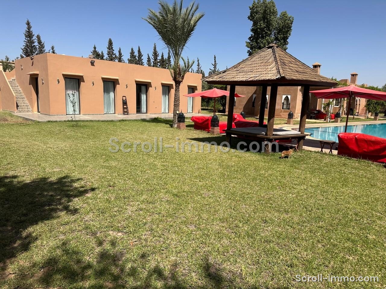 Villa contemporaine – 1600m² à Route de Fès