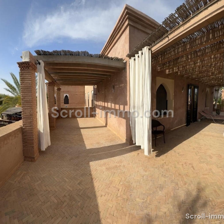 Villa contemporaine – 1600m² à Route de Fès