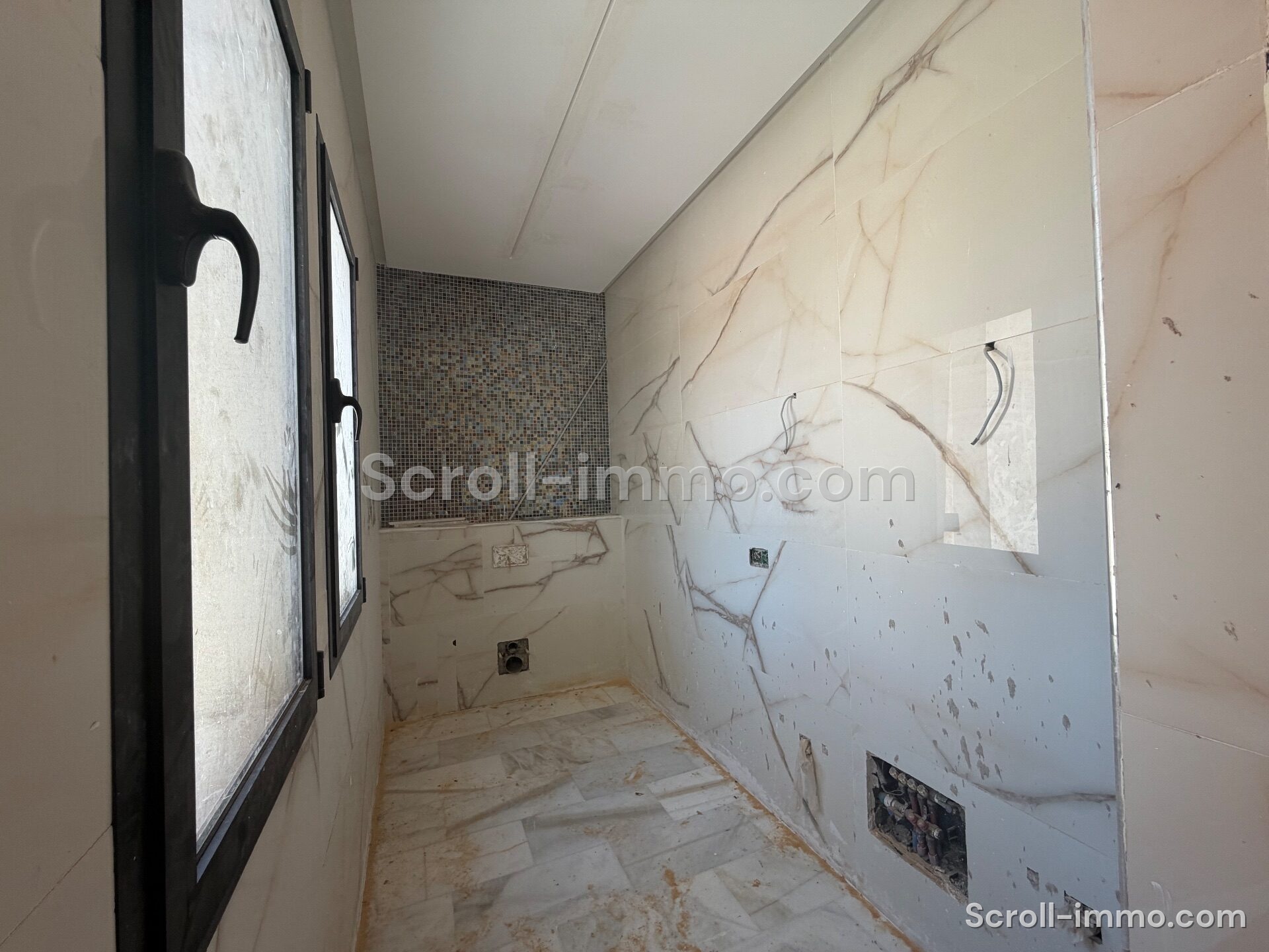 Villa en phase finale d’achèvement – 700m² à Route de Fès