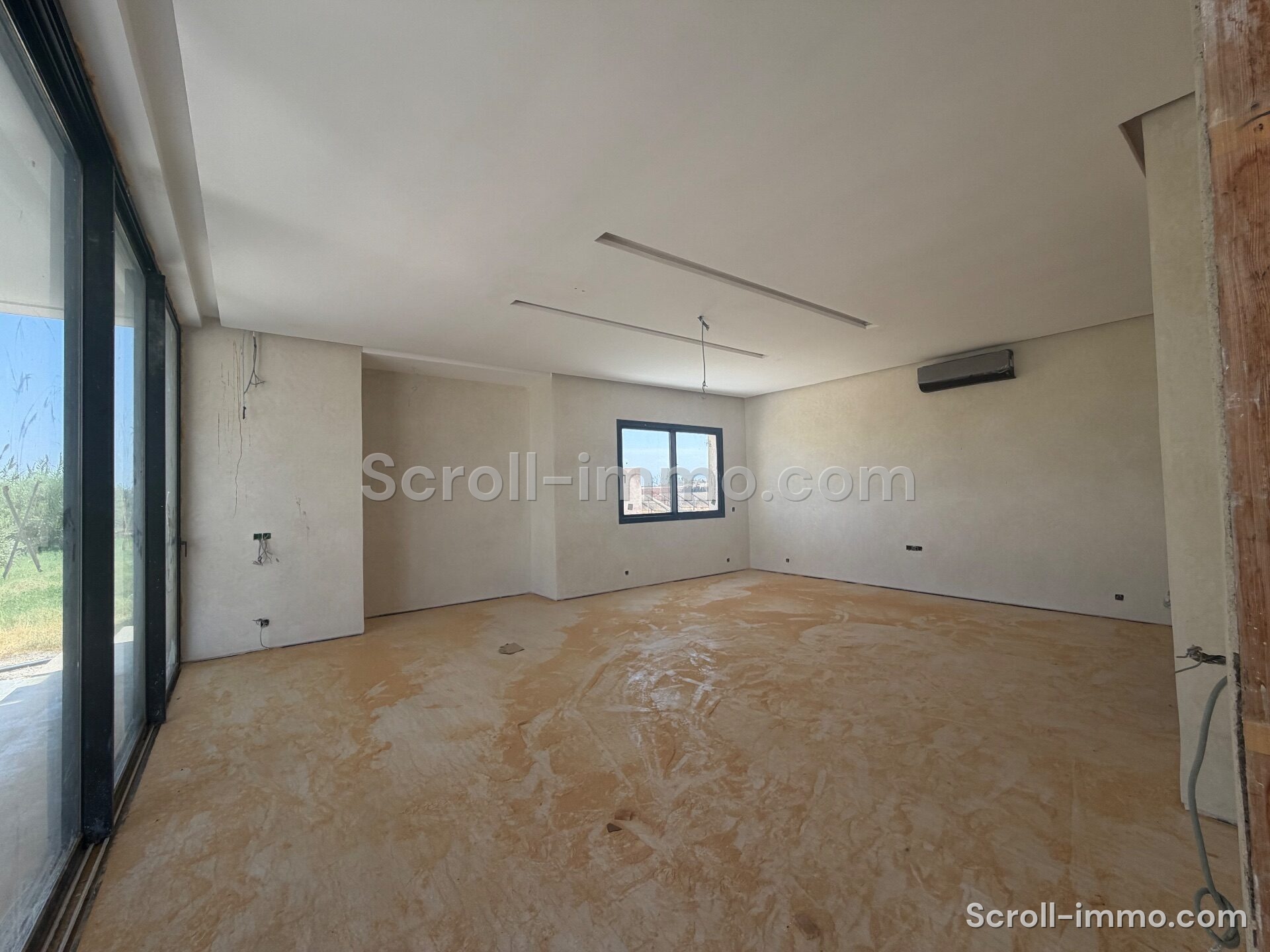 Villa en phase finale d’achèvement – 700m² à Route de Fès
