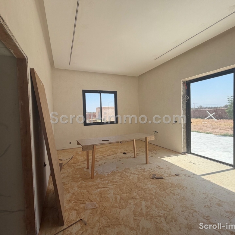 Villa en phase finale d’achèvement – 700m² à Route de Fès