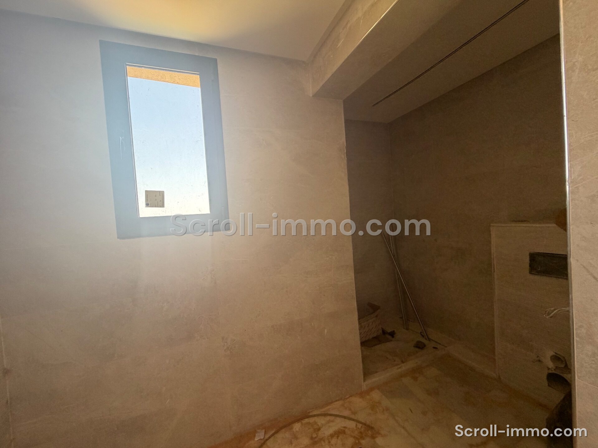 Villa en phase finale d’achèvement – 700m² à Route de Fès