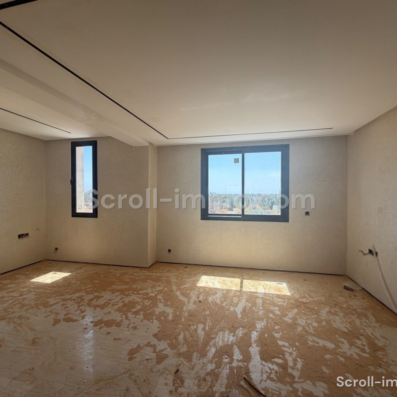 Villa en phase finale d’achèvement – 700m² à Route de Fès