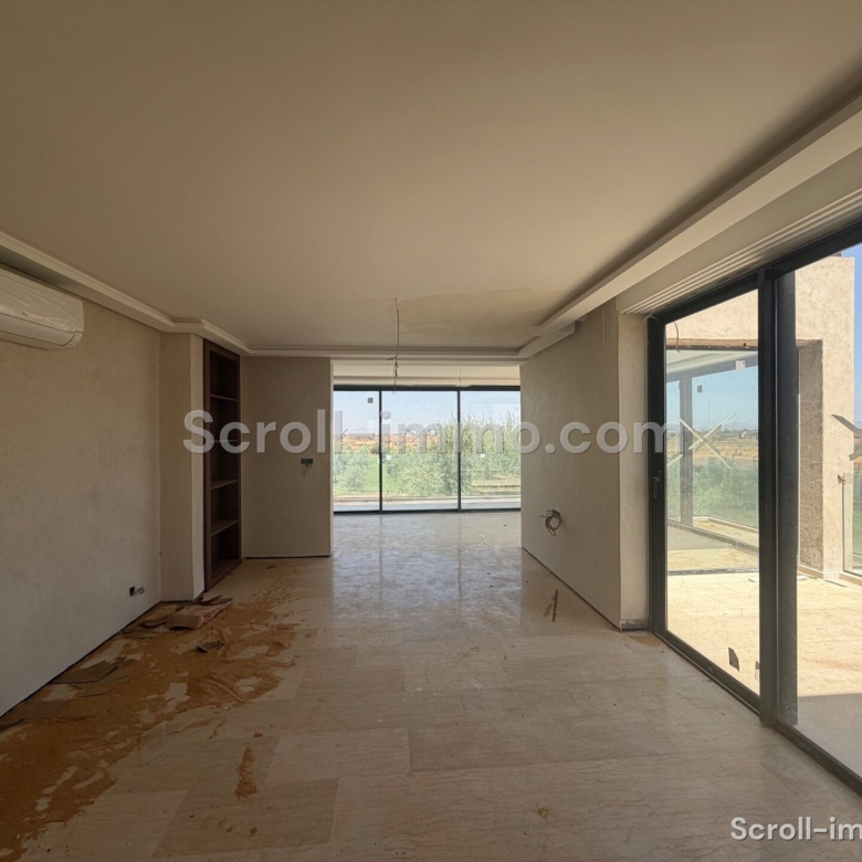 Villa en phase finale d’achèvement – 700m² à Route de Fès