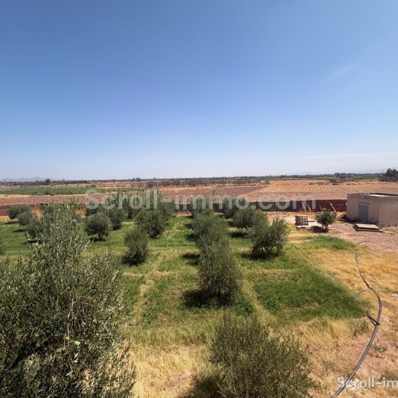 Villa en phase finale d’achèvement – 700m² à Route de Fès