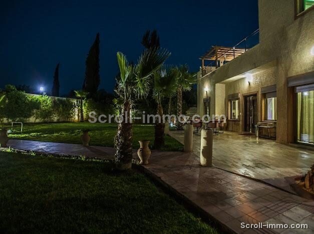 Lots de 2 villa – 5000m² à Route de Fès