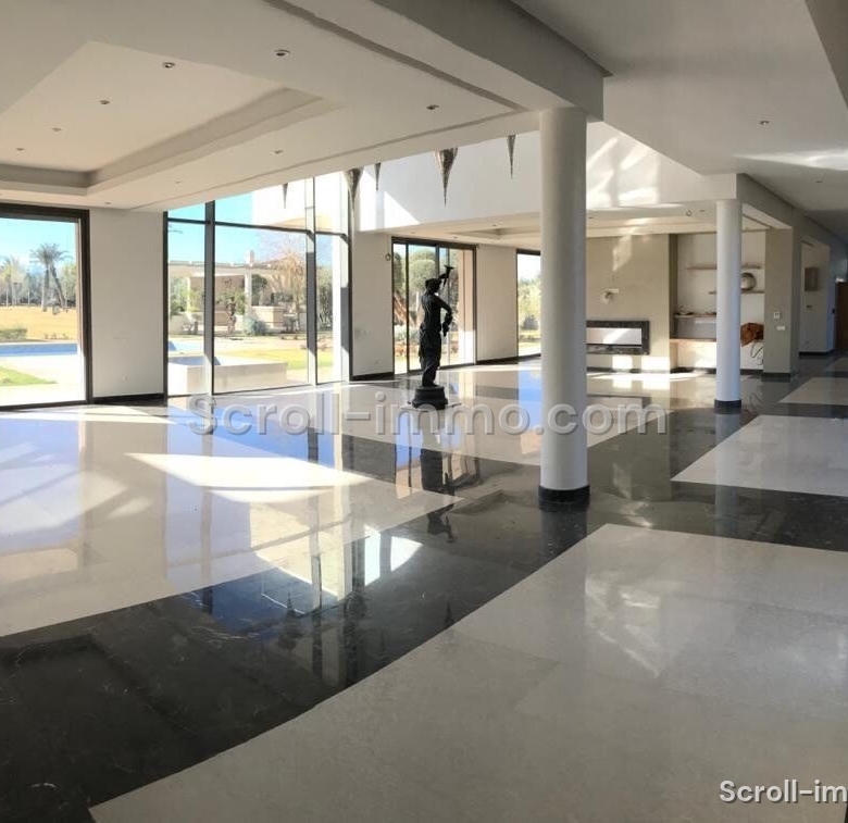 Villa d’exception – 2000m² à Route de l’Ourika