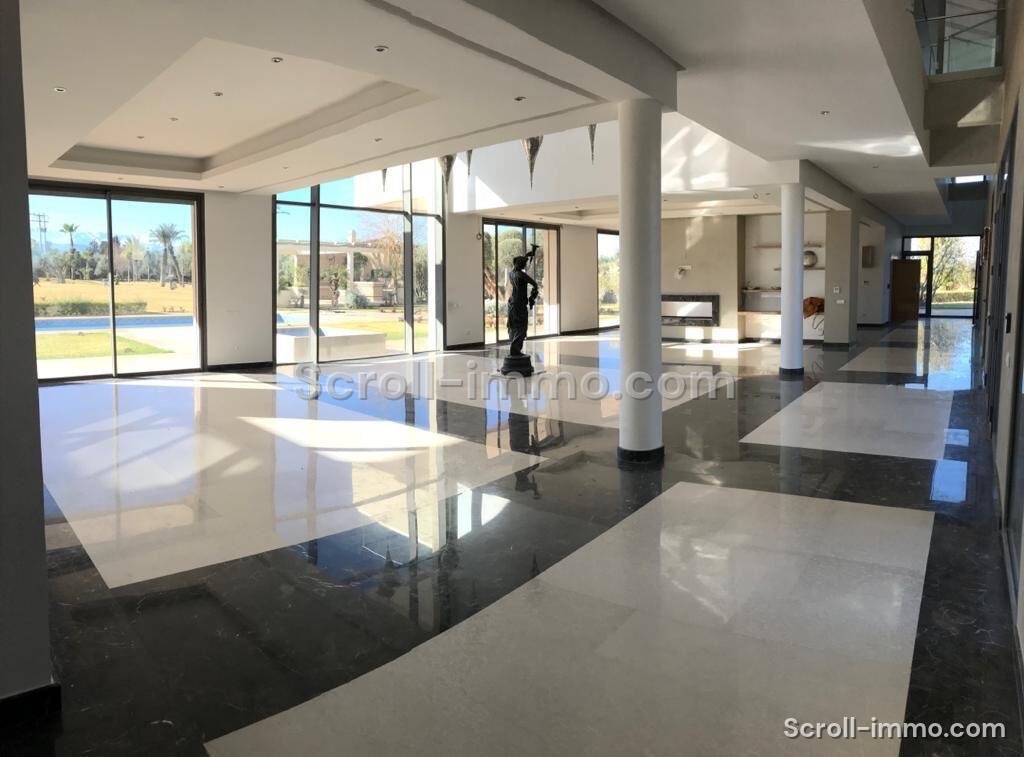 Villa d’exception – 2000m² à Route de l’Ourika