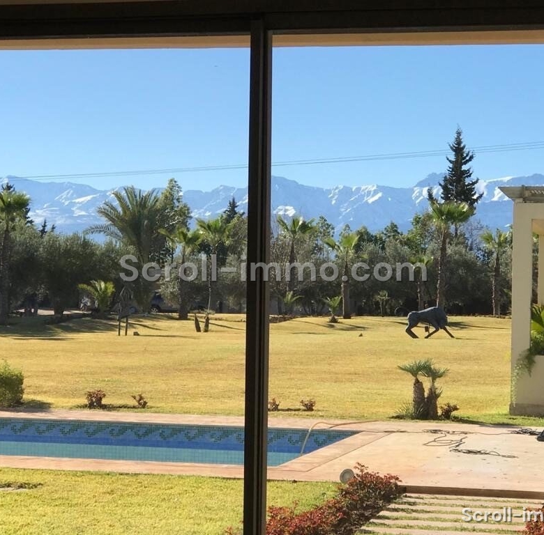 Villa d’exception – 2000m² à Route de l’Ourika