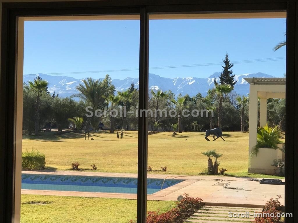 Villa d’exception – 2000m² à Route de l’Ourika