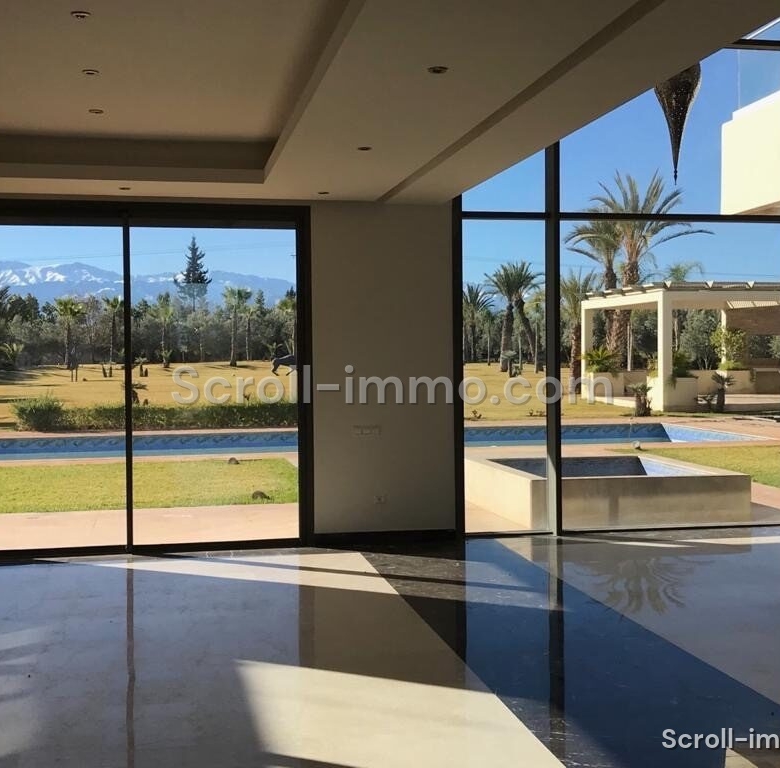 Villa d’exception – 2000m² à Route de l’Ourika