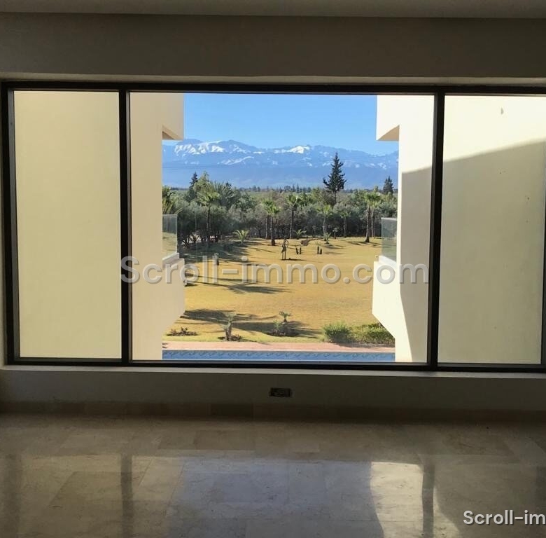 Villa d’exception – 2000m² à Route de l’Ourika