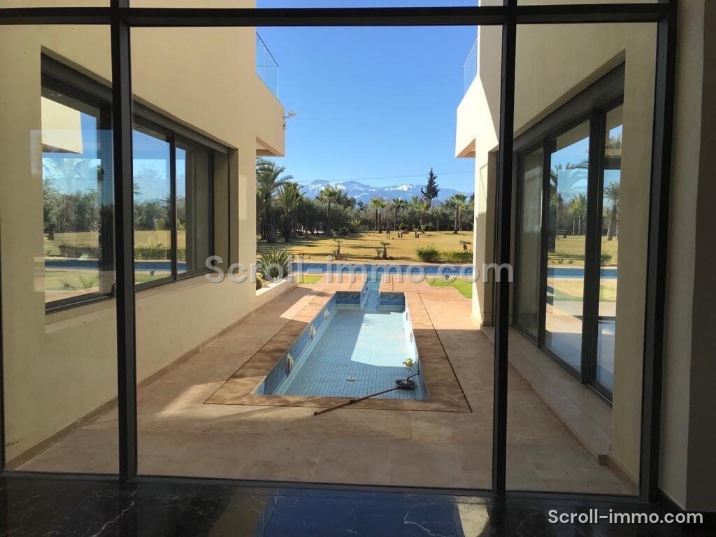 Villa d’exception – 2000m² à Route de l’Ourika