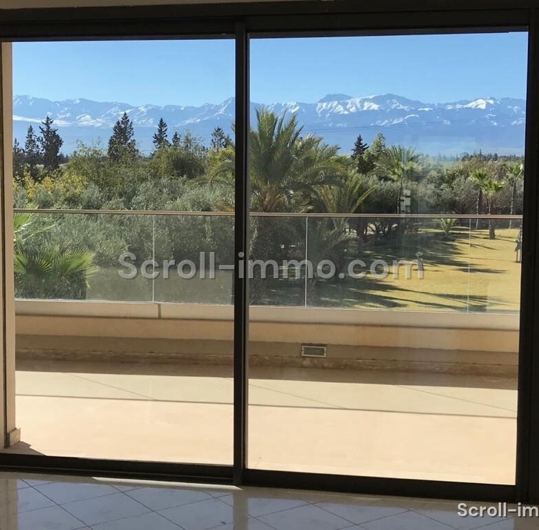 Villa d’exception – 2000m² à Route de l’Ourika