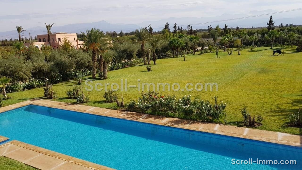 Villa d’exception – 2000m² à Route de l’Ourika
