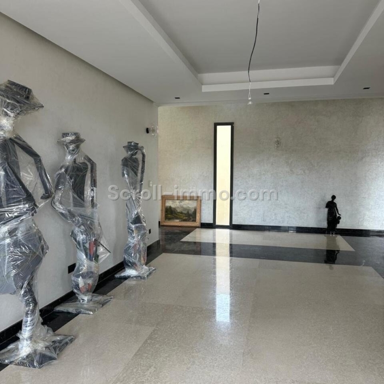 Villa d’exception – 2000m² à Route de l’Ourika