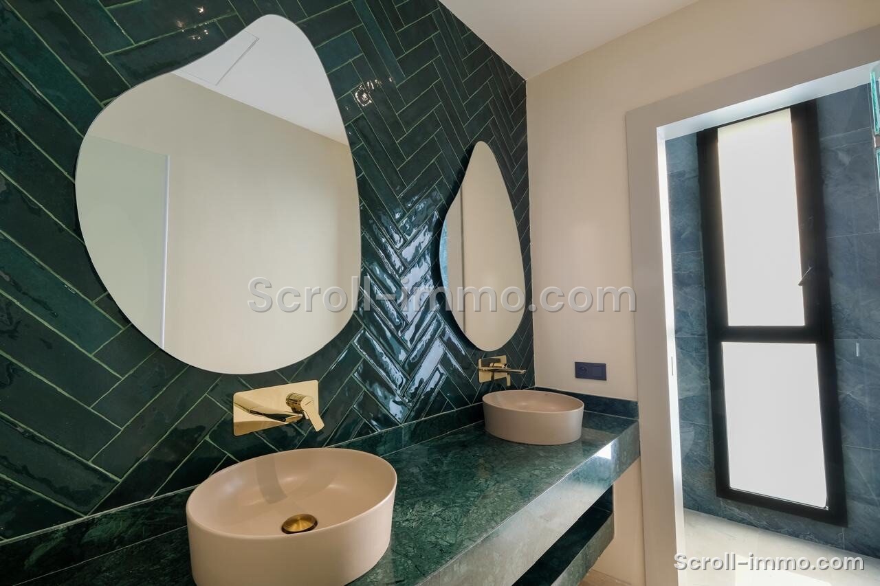 Villa d’exception – 350m² à Route de Ouarzazate