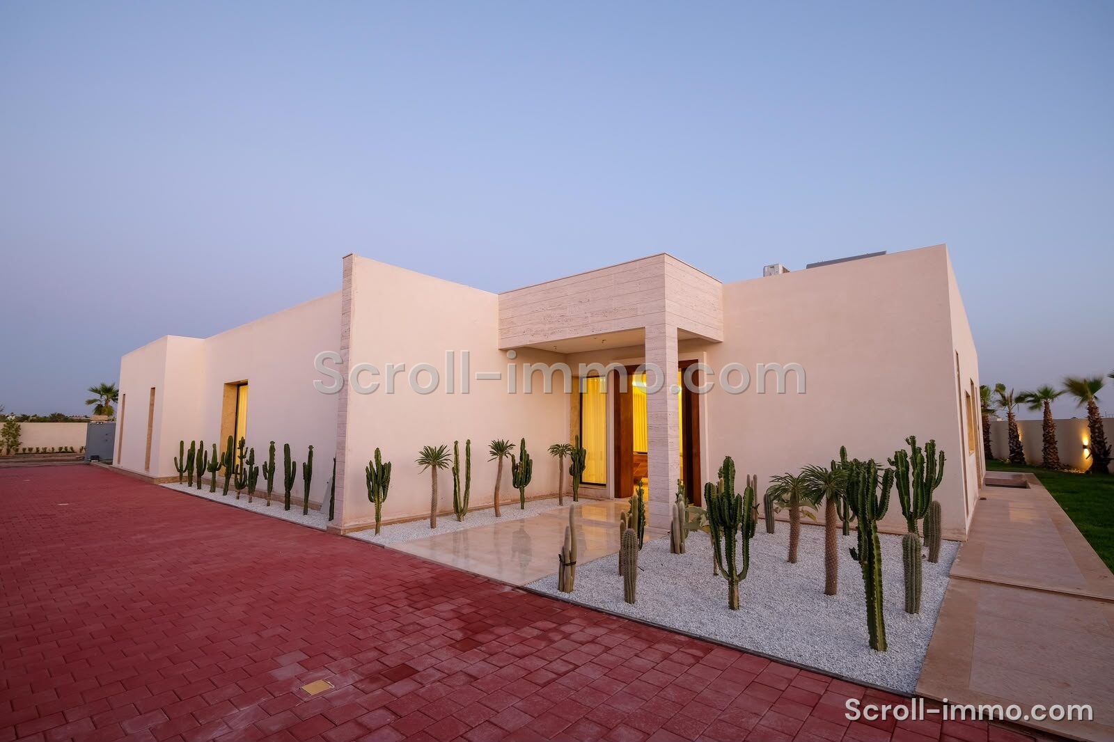 Villa d’exception – 350m² à Route de Ouarzazate
