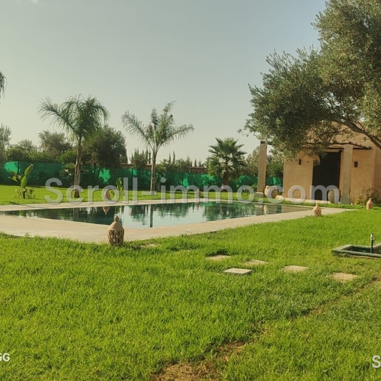 Villa d’exception – 300m² à Route de Ouarzazate