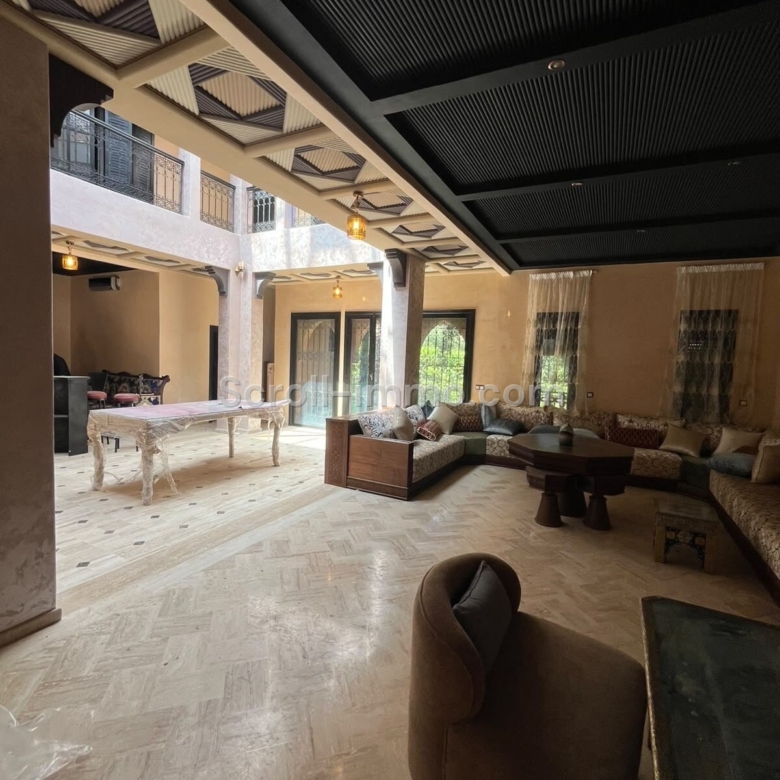 Villa style riad – 500m² à Route de Fès