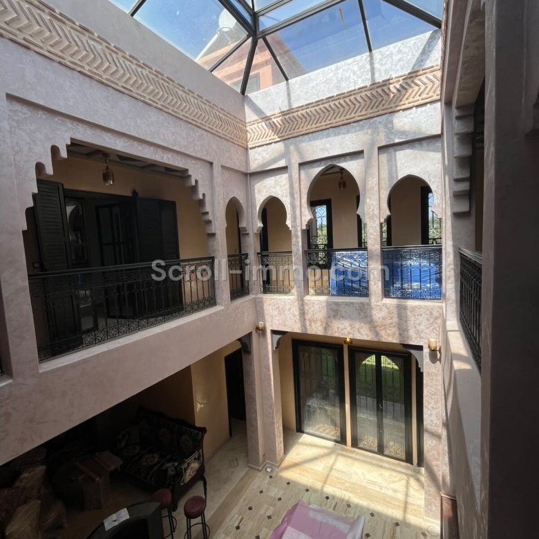 Villa style riad – 500m² à Route de Fès