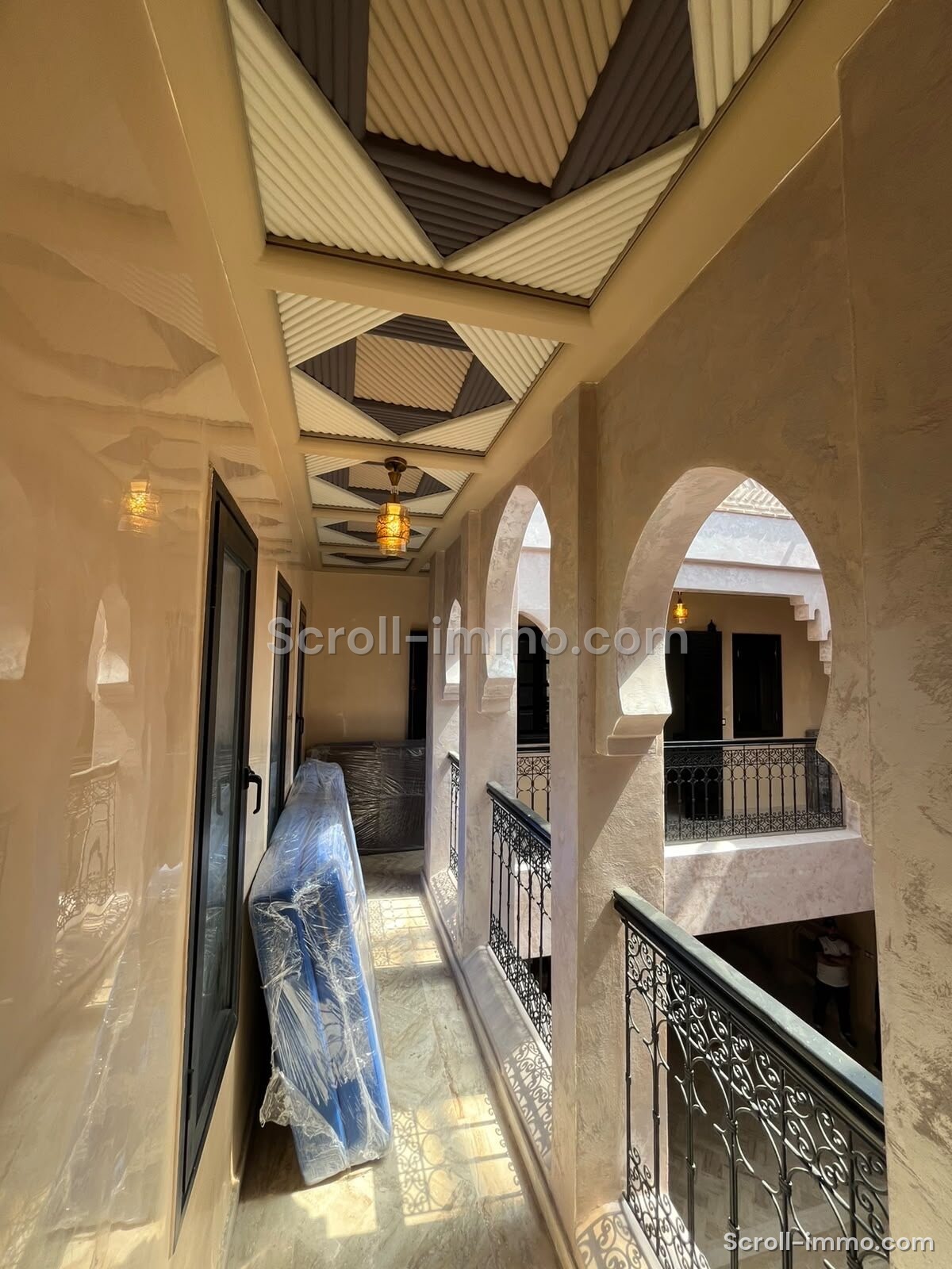 Villa style riad – 500m² à Route de Fès
