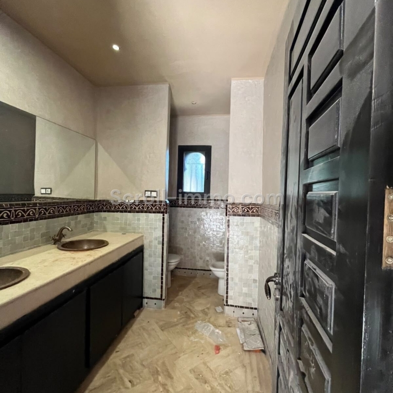 Villa style riad – 500m² à Route de Fès