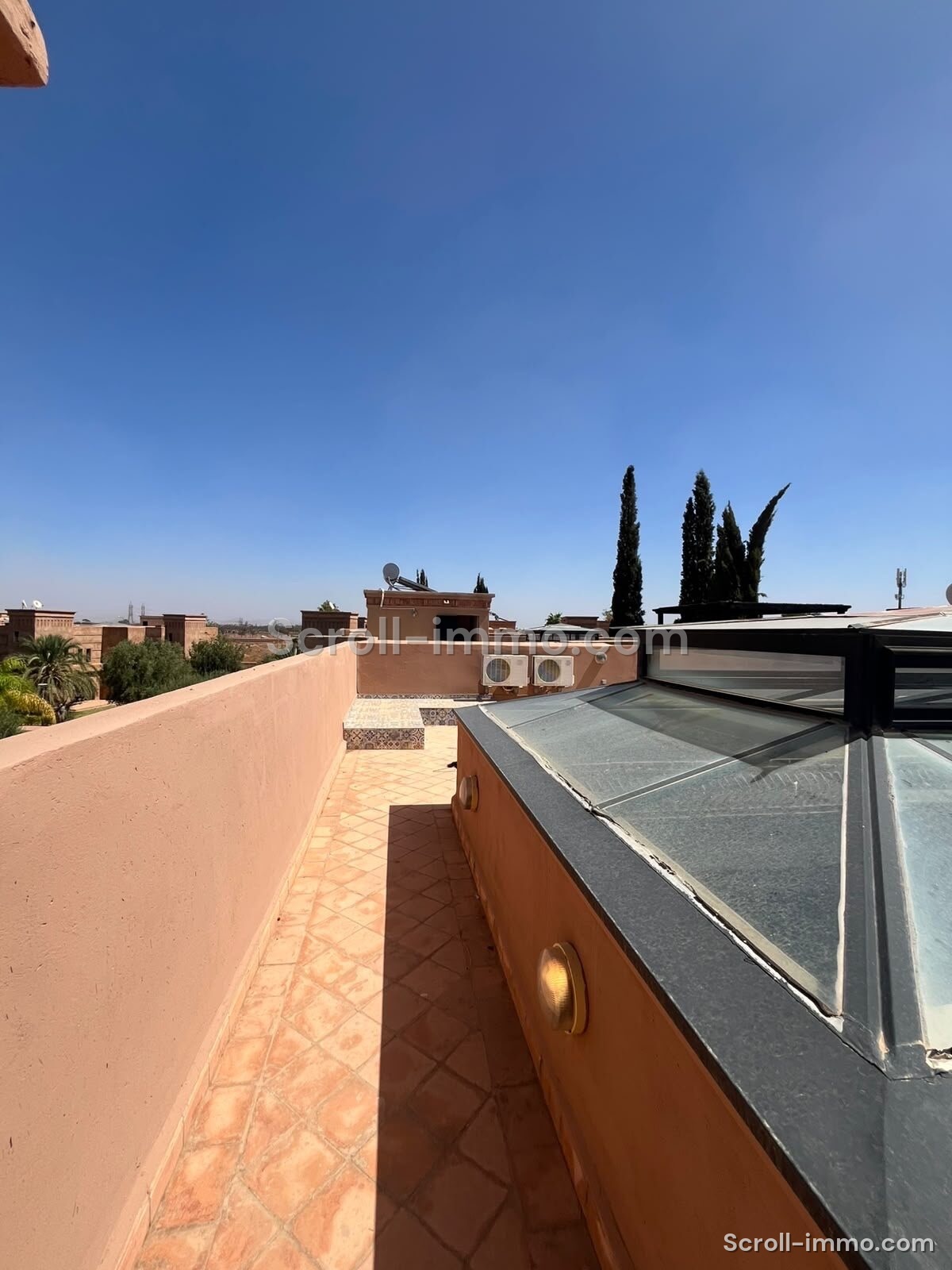 Villa style riad – 500m² à Route de Fès