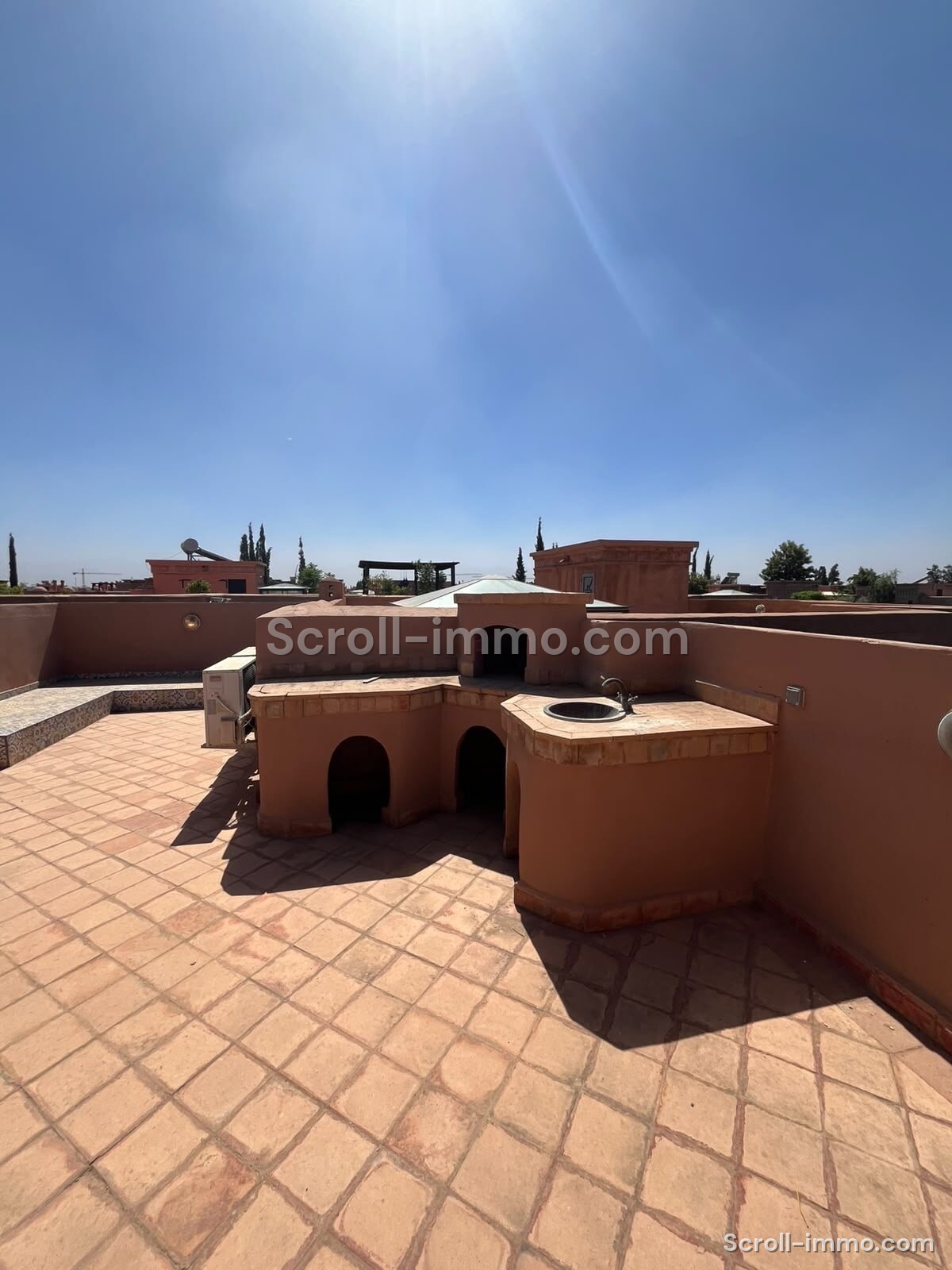 Villa style riad – 500m² à Route de Fès