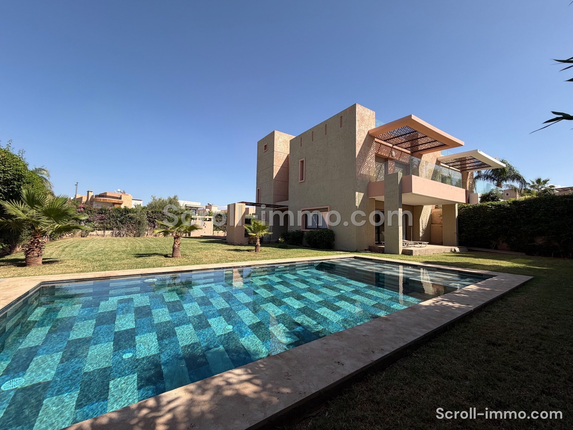 bien-20260929211304-07f0d3 Villa d’exception – 300m² à Route de Tahannaout