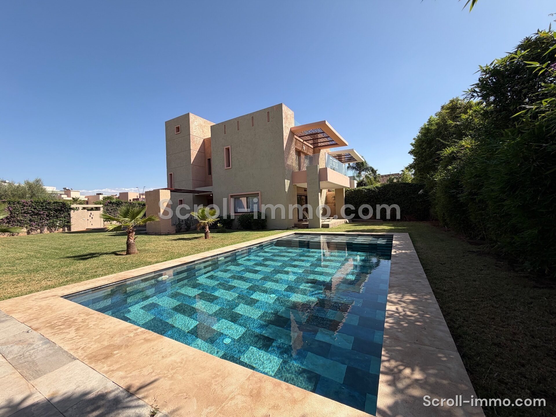 Villa d’exception – 300m² à Route de Tahannaout