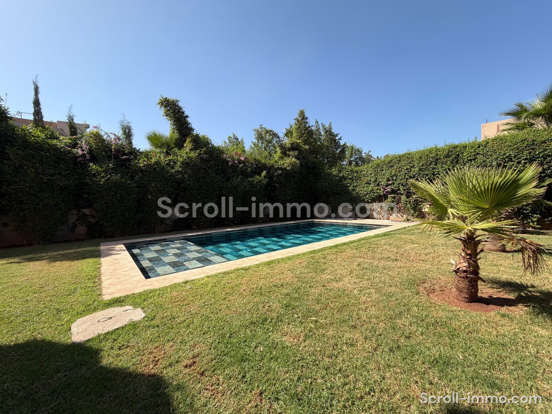 Villa d’exception – 300m² à Route de Tahannaout