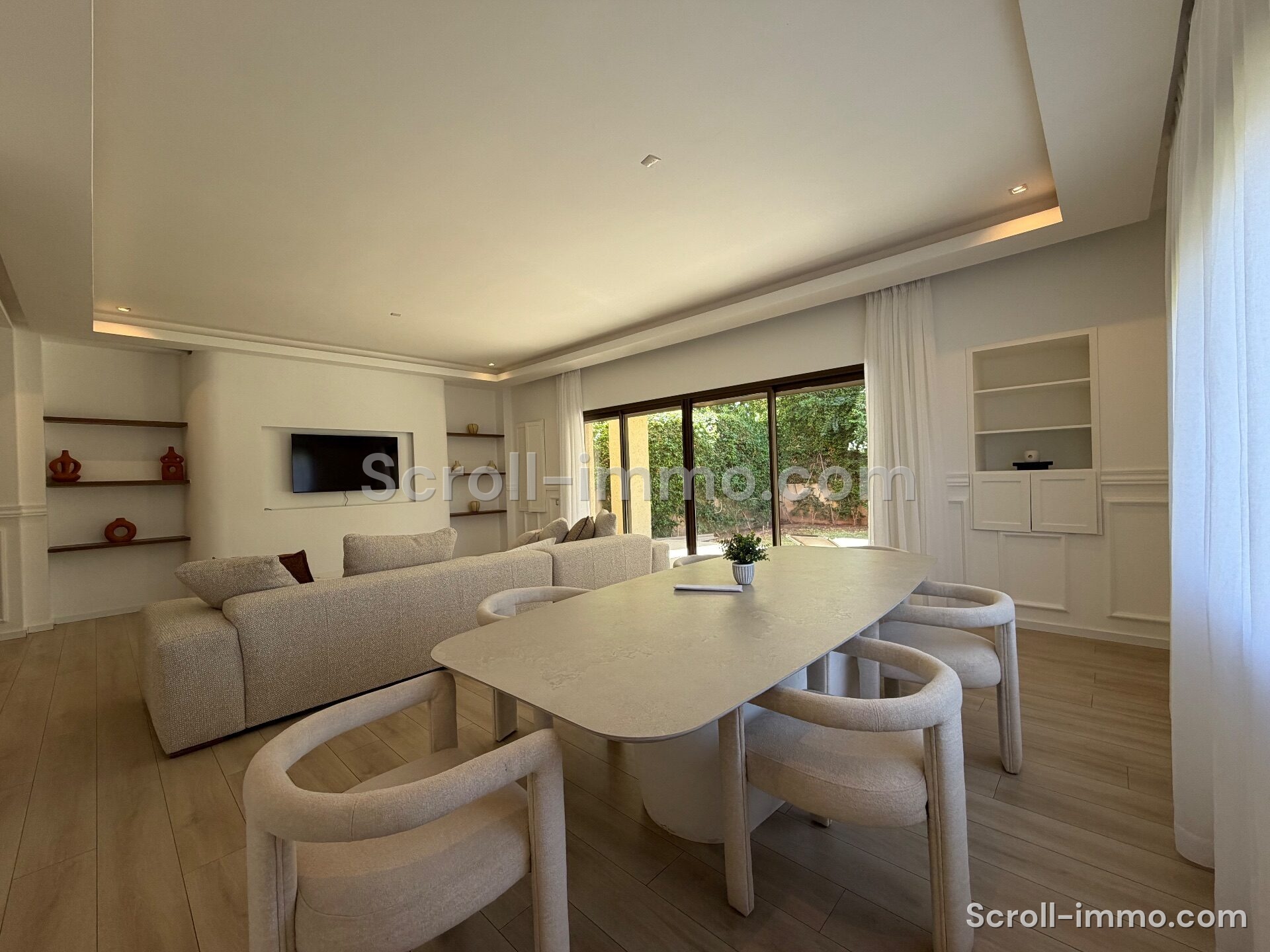 Villa d’exception – 300m² à Route de Tahannaout