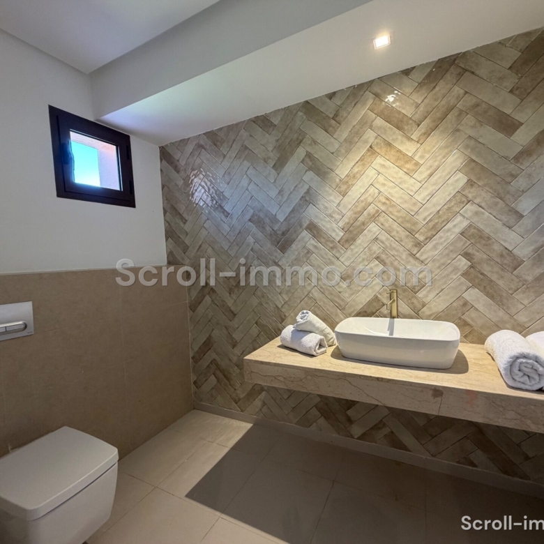 Villa d’exception – 300m² à Route de Tahannaout