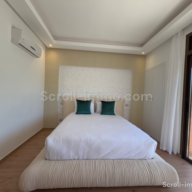 Villa d’exception – 300m² à Route de Tahannaout