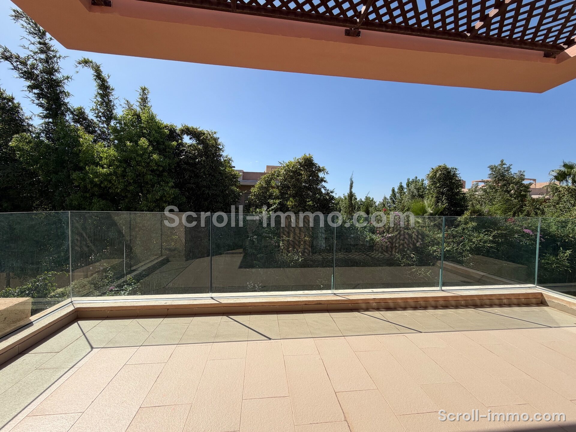 Villa d’exception – 300m² à Route de Tahannaout