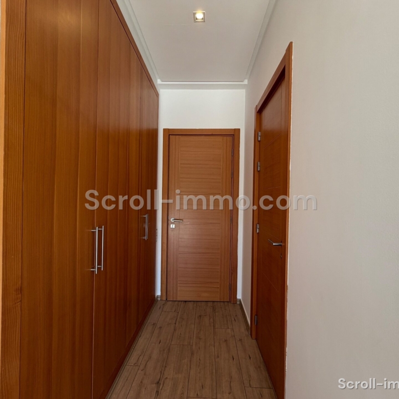 Villa d’exception – 300m² à Route de Tahannaout