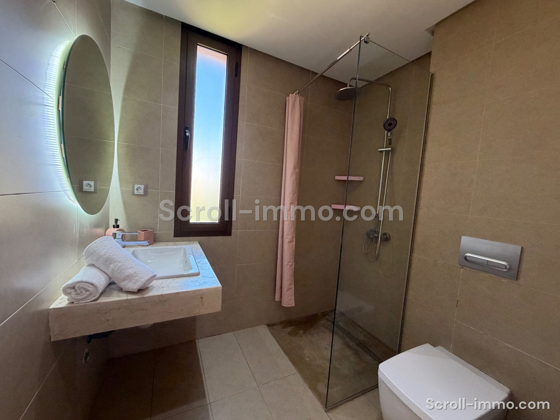 Villa d’exception – 300m² à Route de Tahannaout