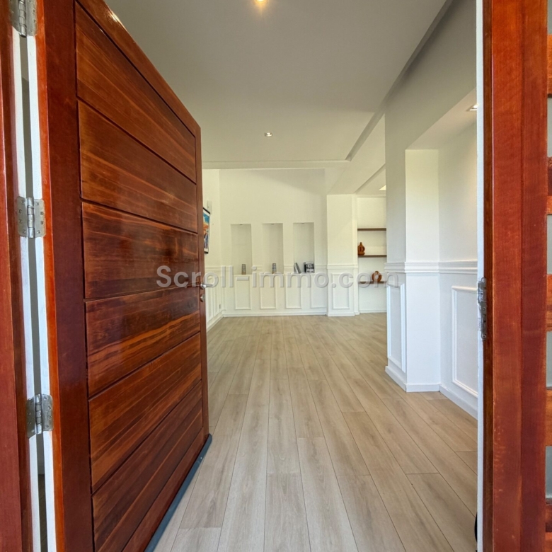 Villa d’exception – 300m² à Route de Tahannaout
