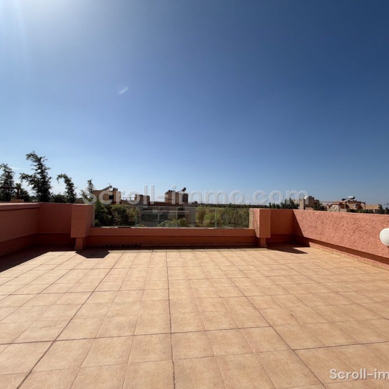 Villa d’exception – 300m² à Route de Tahannaout