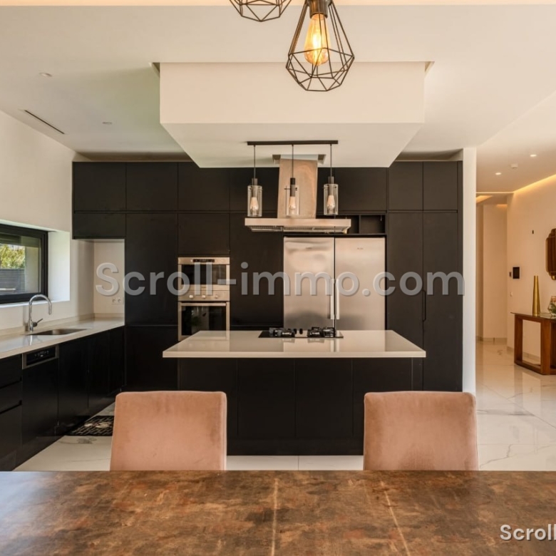 Villa moderne meublée 4 chambres — Route de l’Ourika km 13, Marrakech