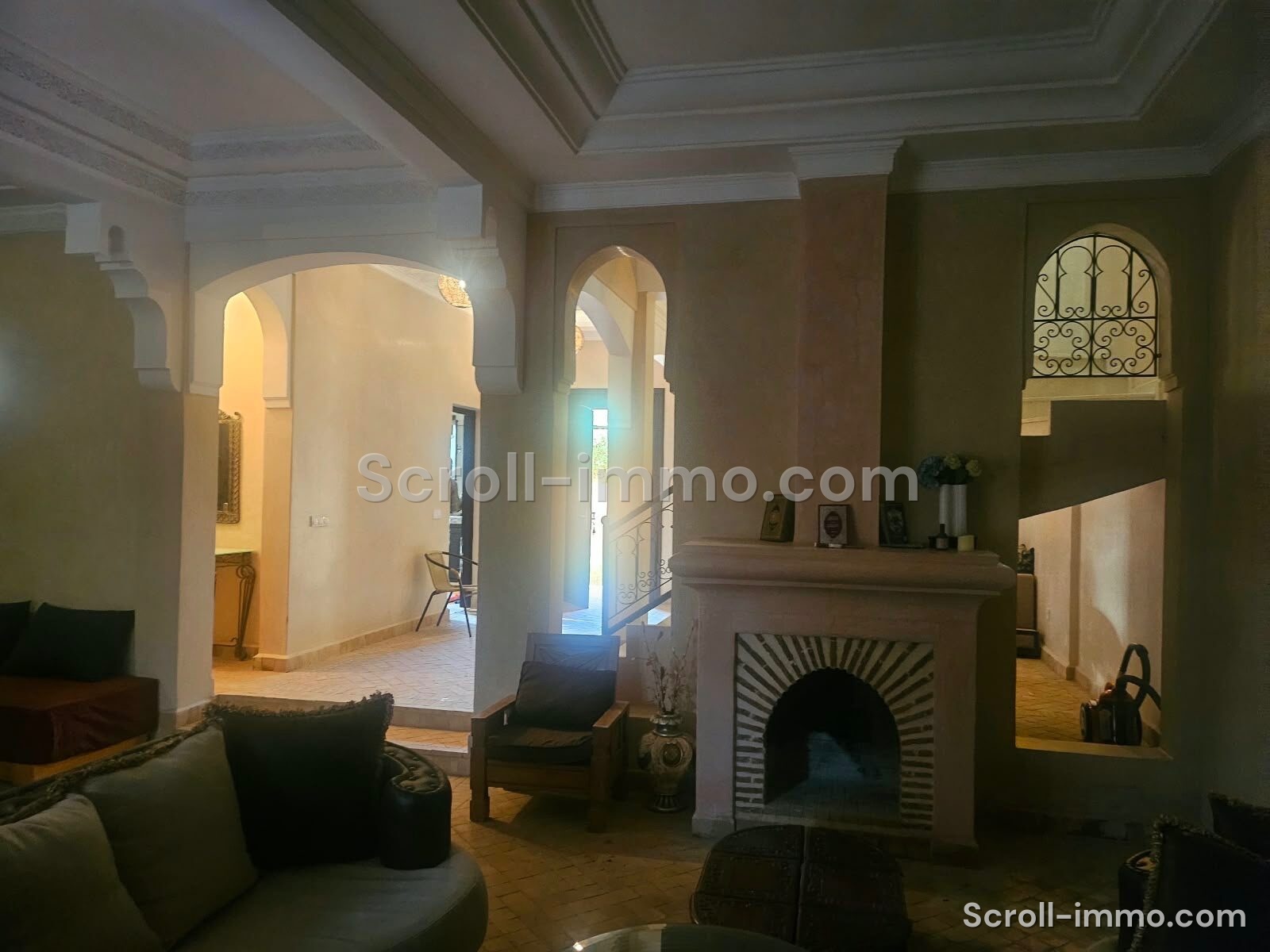 Villa traditionnelle – 240m² à Route de Fès
