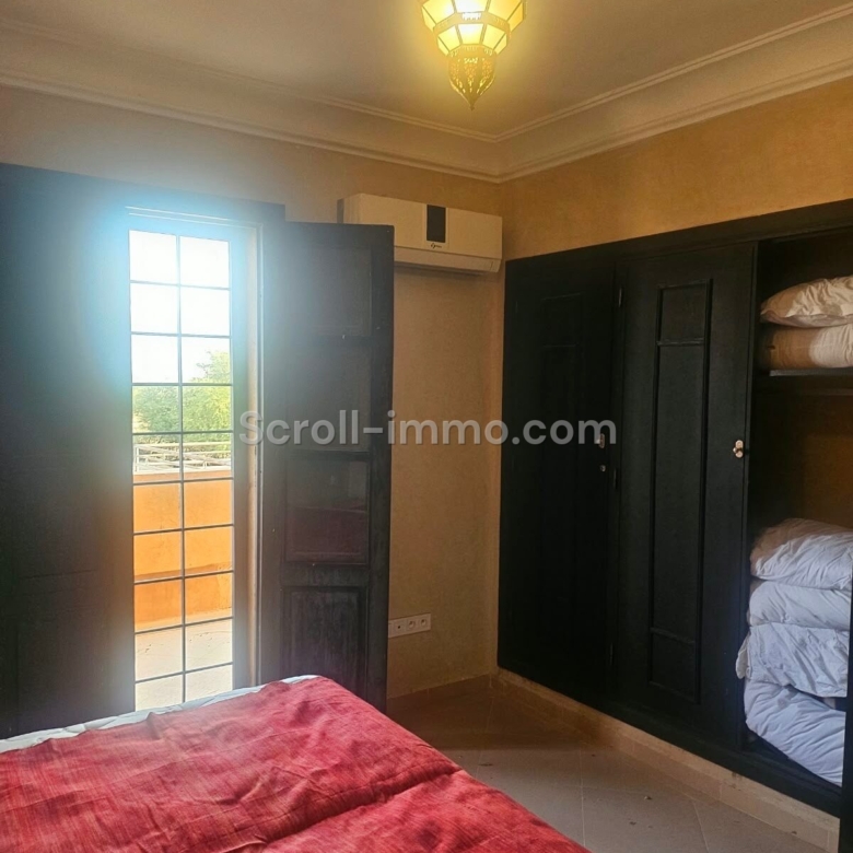 Villa traditionnelle – 240m² à Route de Fès
