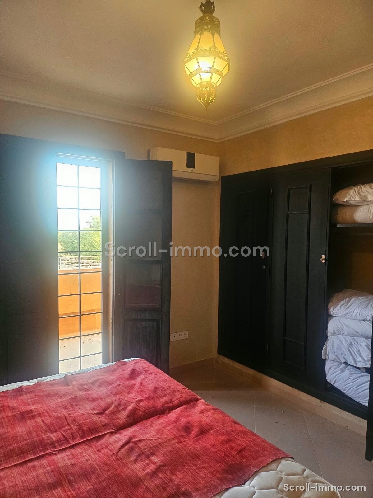 Villa traditionnelle – 240m² à Route de Fès