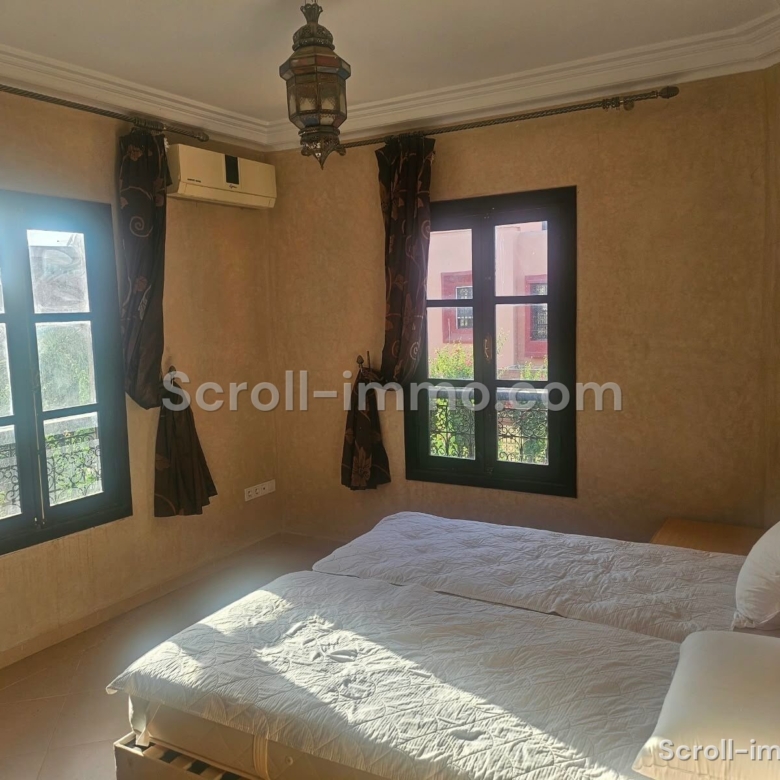 Villa traditionnelle – 240m² à Route de Fès
