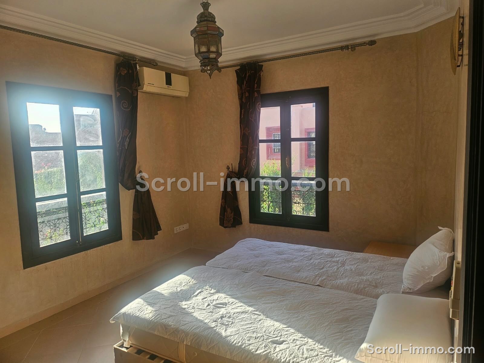 Villa traditionnelle – 240m² à Route de Fès