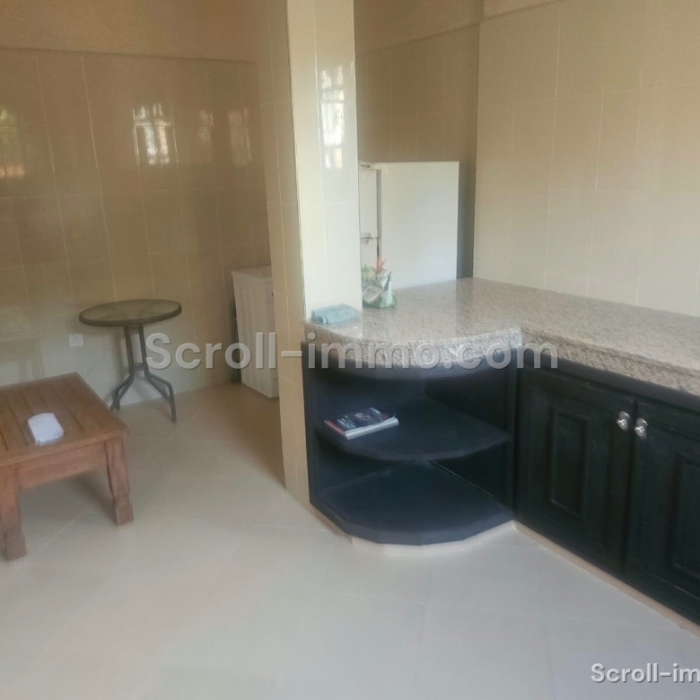 Villa traditionnelle – 240m² à Route de Fès