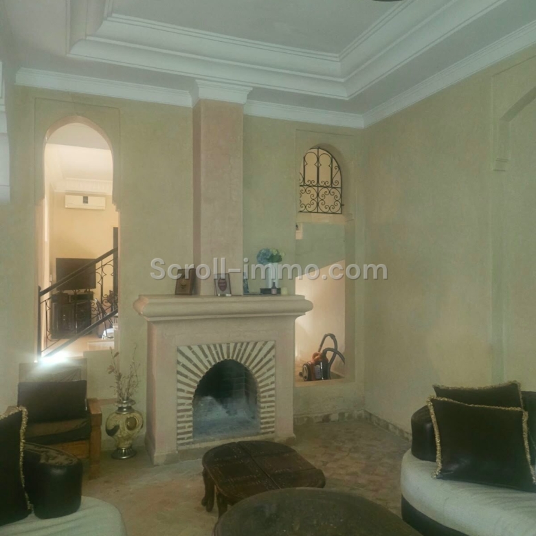 Villa traditionnelle – 240m² à Route de Fès