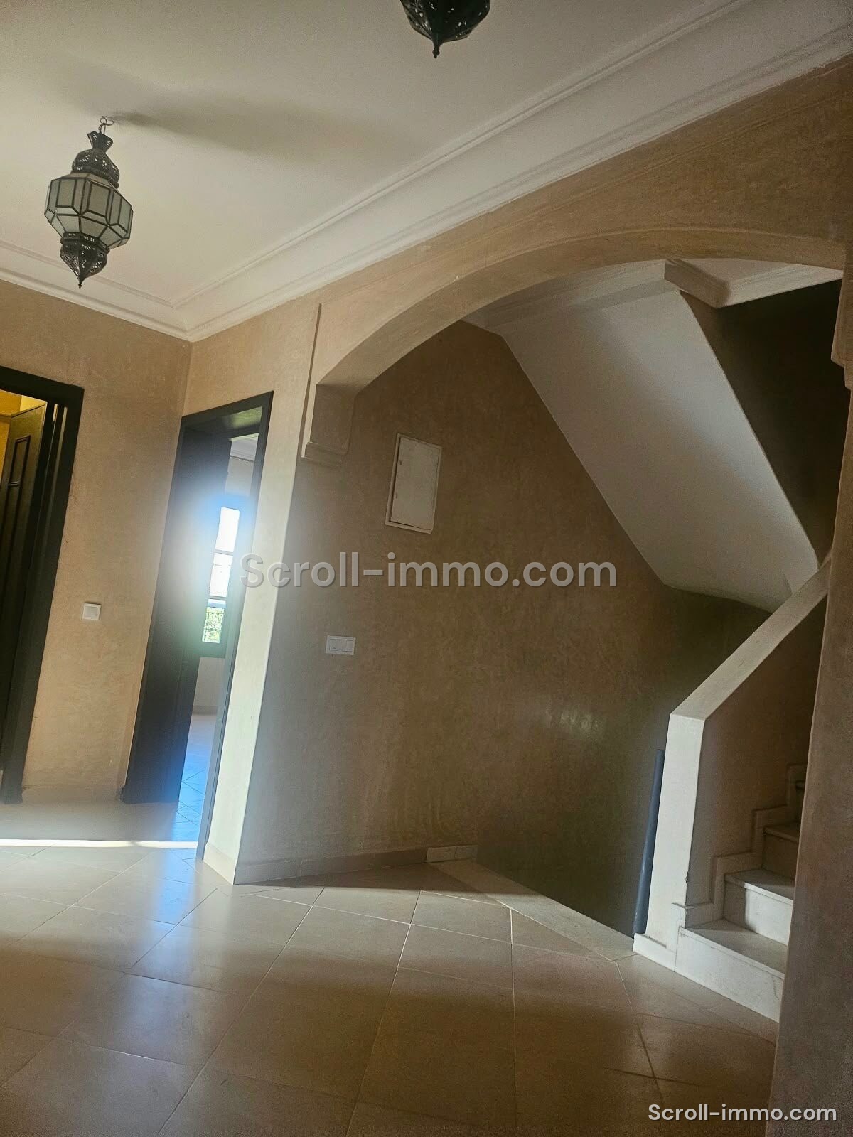 Villa traditionnelle – 240m² à Route de Fès